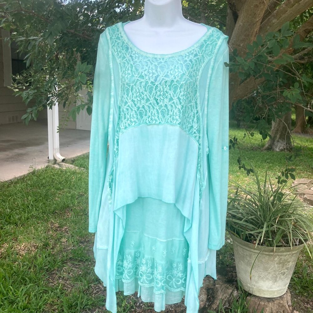 2 Piece Lace Long Sleeve Tunic Set Size M